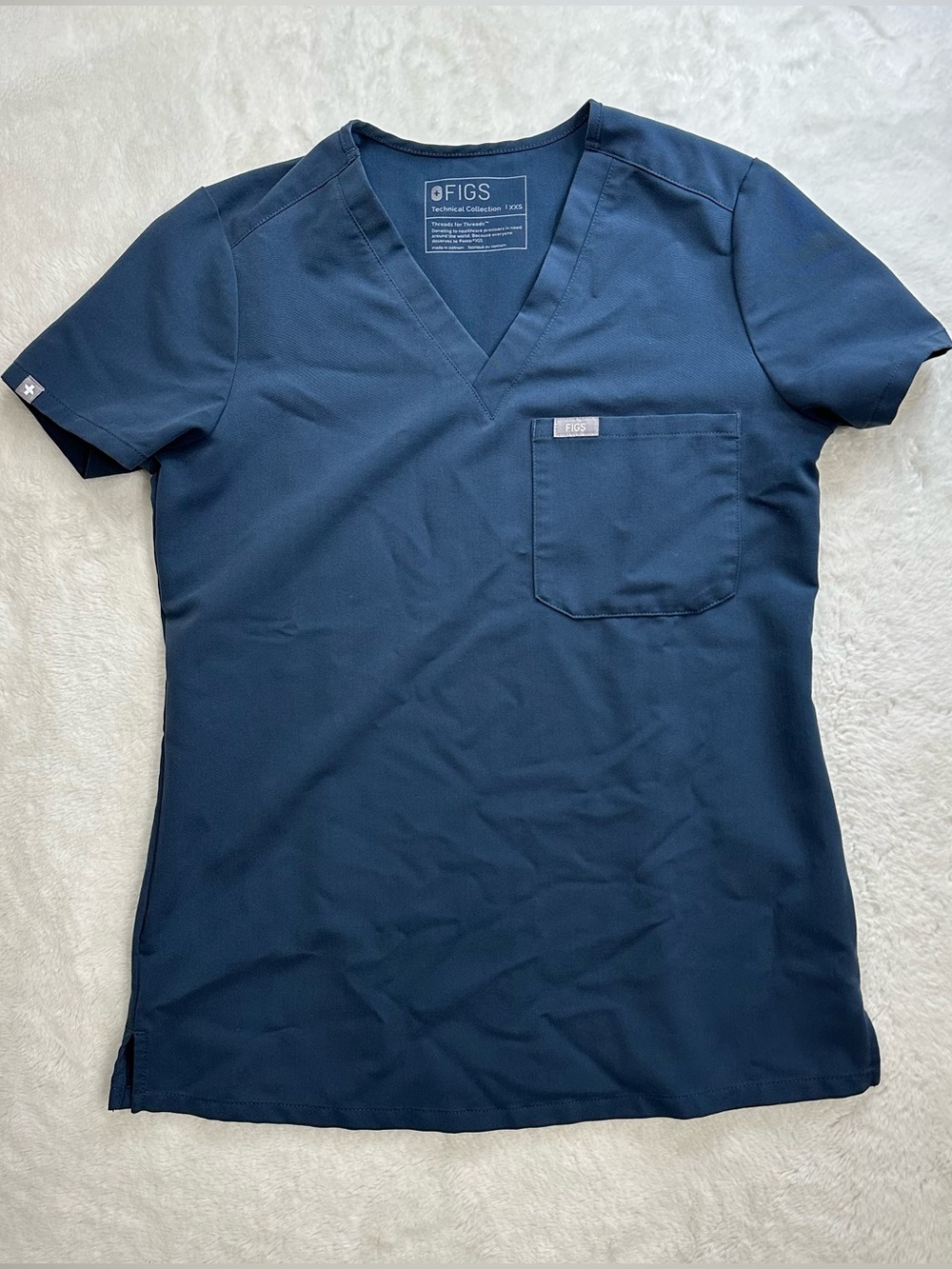 FIGS Technical Collection Catarina One-Pocket Scrub Top Blue XXS
